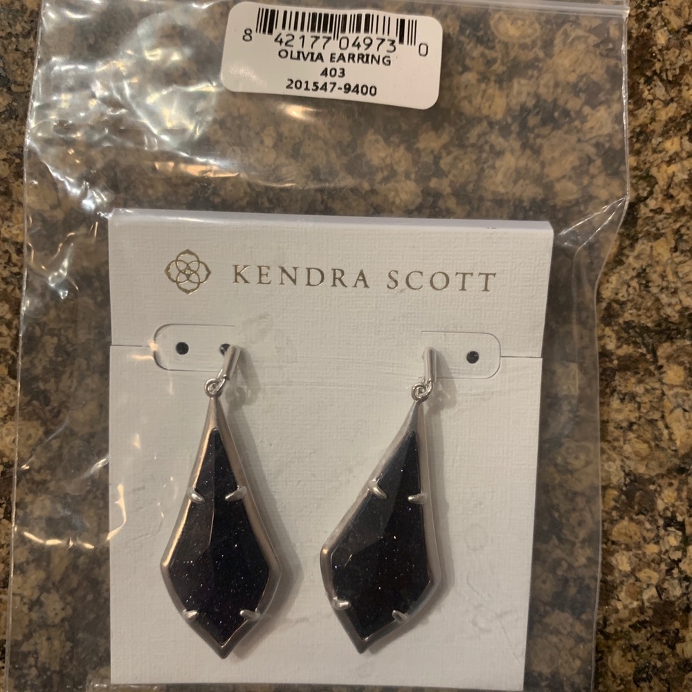 Kendra Scott Olivia Earrings Black